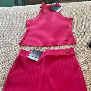 Elegant Pink Ribbed Dress